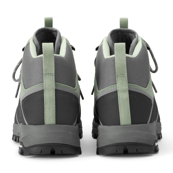 heel of green Orvis wading boots