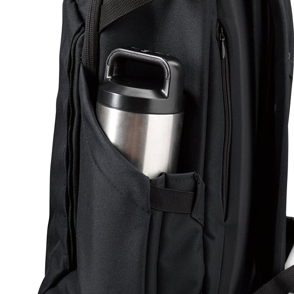 drinkbottle in pocket