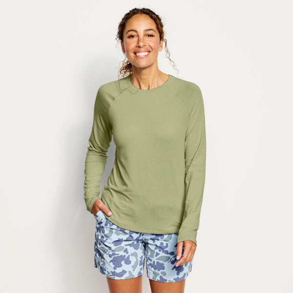 Women's DriCast™ Long-Sleeved Crew