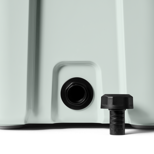 view of tap Yeti Studio Hard Cooler Roadie Ridgeline on white background